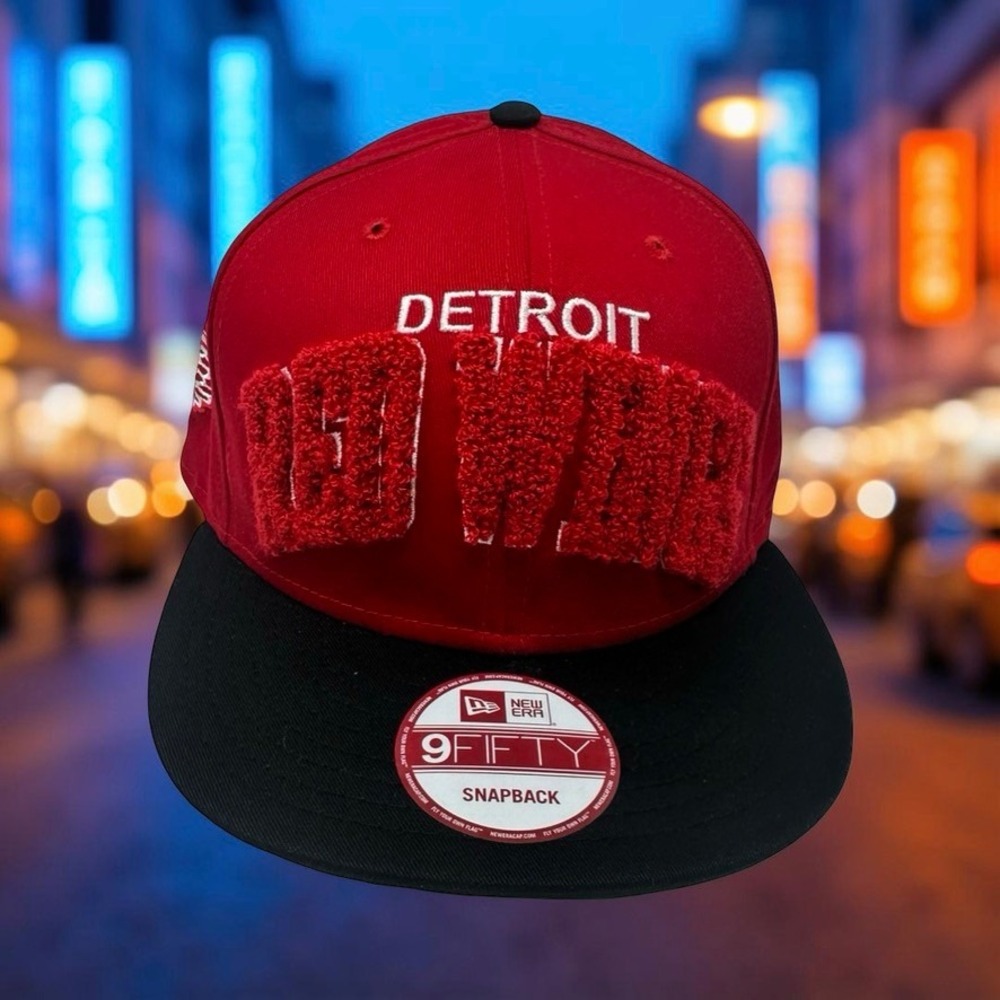 New Era 9FIFTY Detroit Red Wings Snapback Hat Red Chenille Script Logo Cap NWT